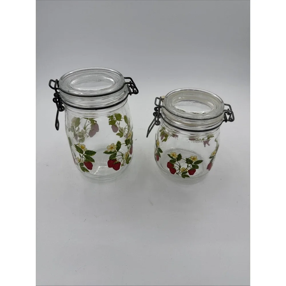 Set Of 2 Arc France Strawberry Blossom Glass Canisters 1960s 1.0 Liter & 3/4 L